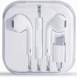 Auriculares cableados / Conector USB-C 