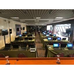 ALQUILER DE EQUIPAMIENTO (PC, NOTEBOOKS, TV LCD, PROYECTORES)